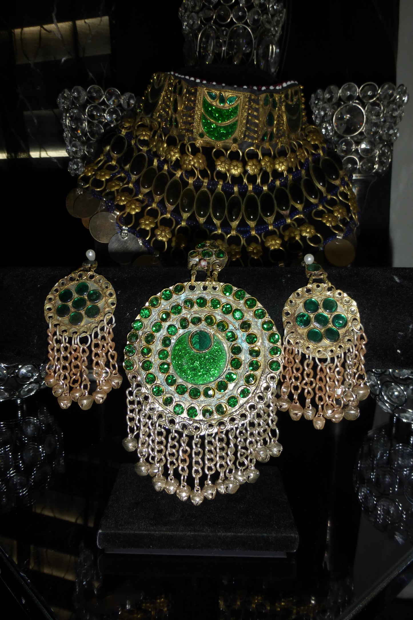 Vintage Afghan Jewelry Set - Tamana